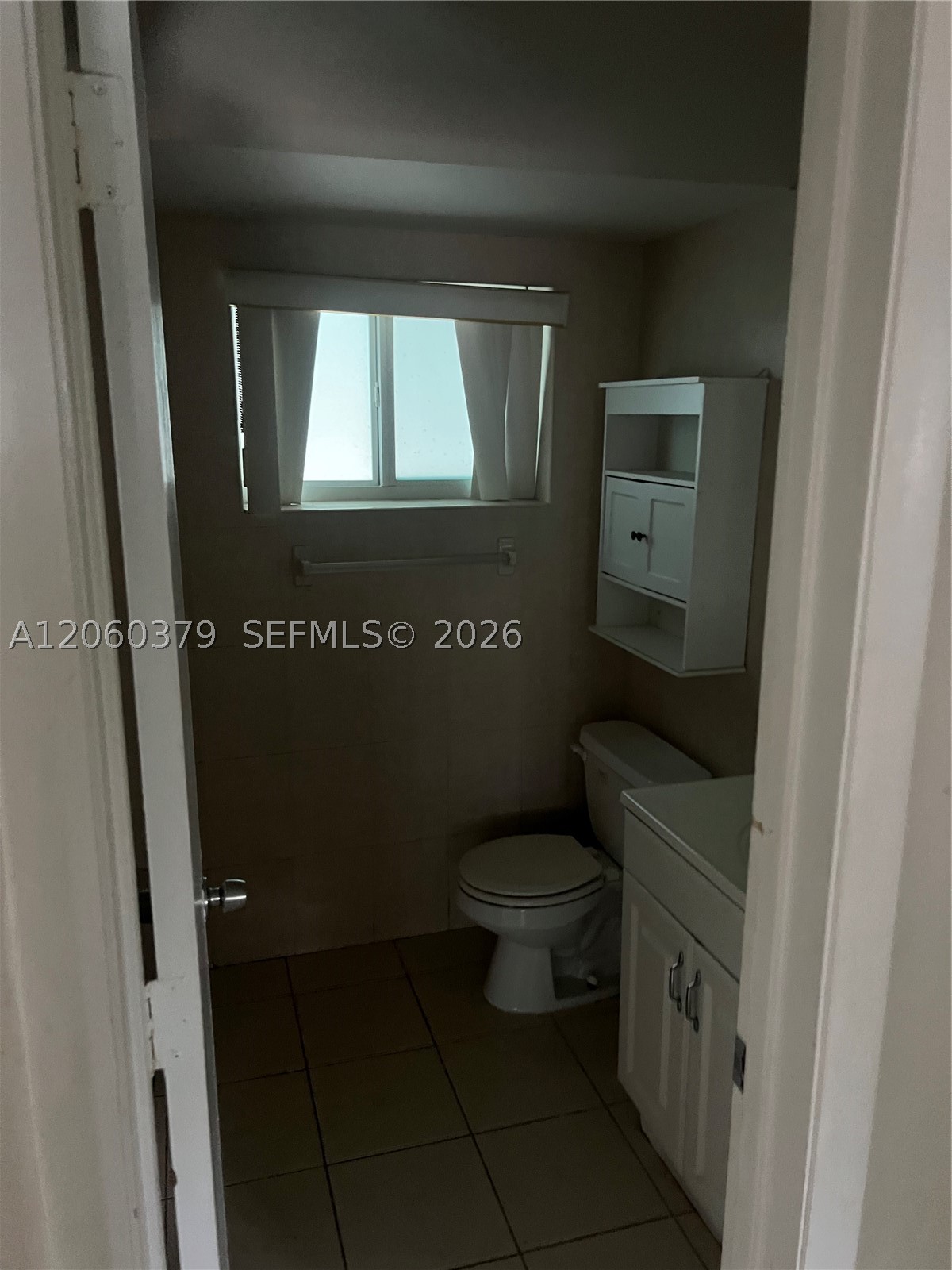 3700 NW 25th St, Lauderdale Lakes FL 33311