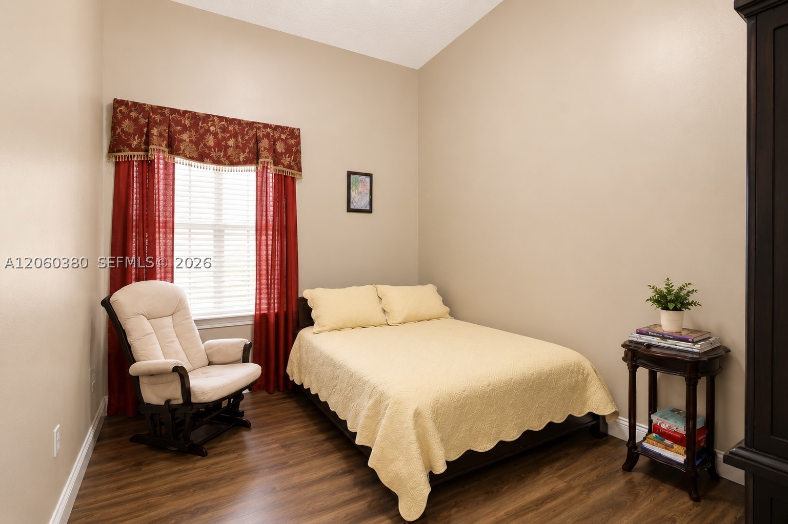 8514 NW 37th Ct, Cooper City FL 33024
