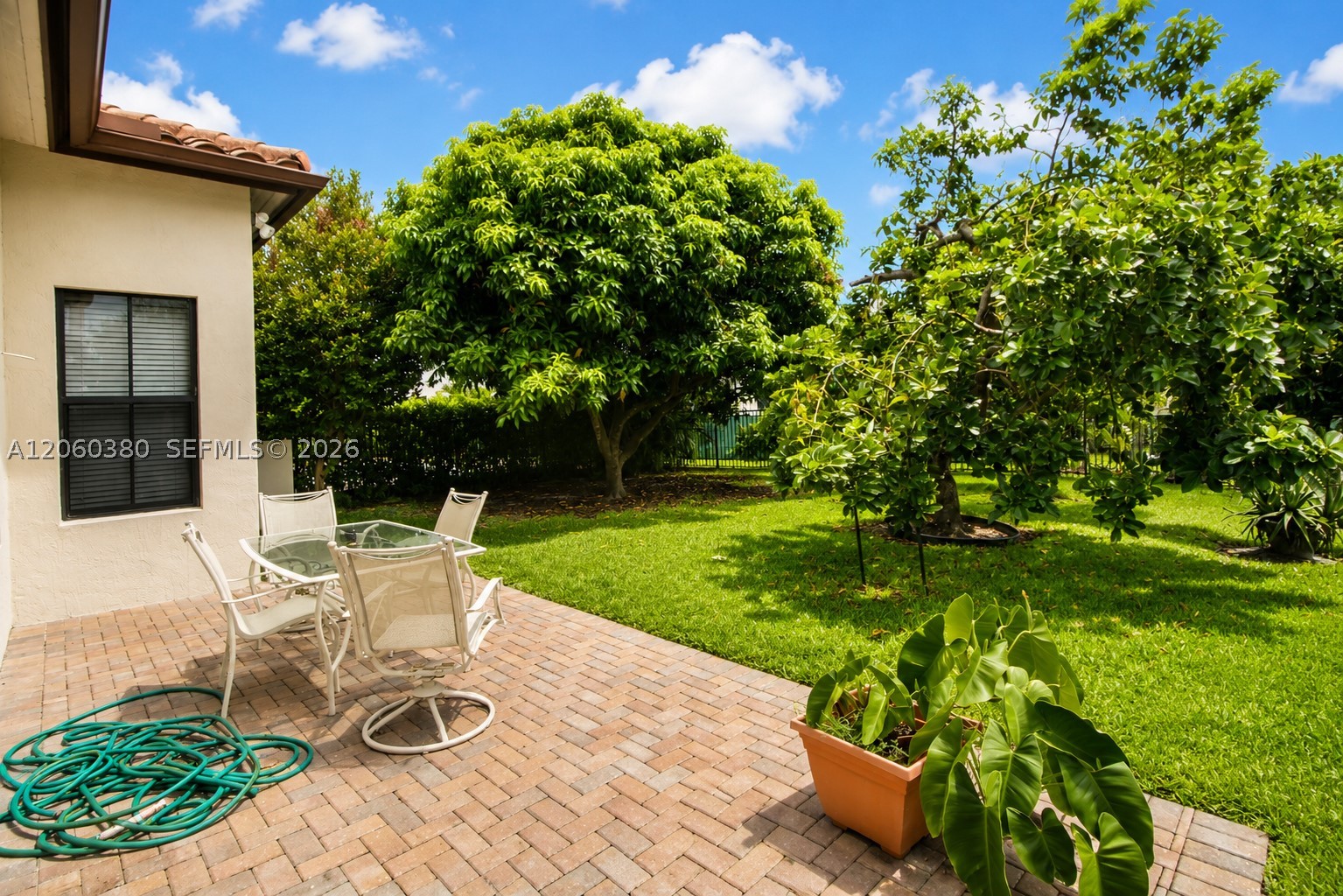 8514 NW 37th Ct, Cooper City FL 33024