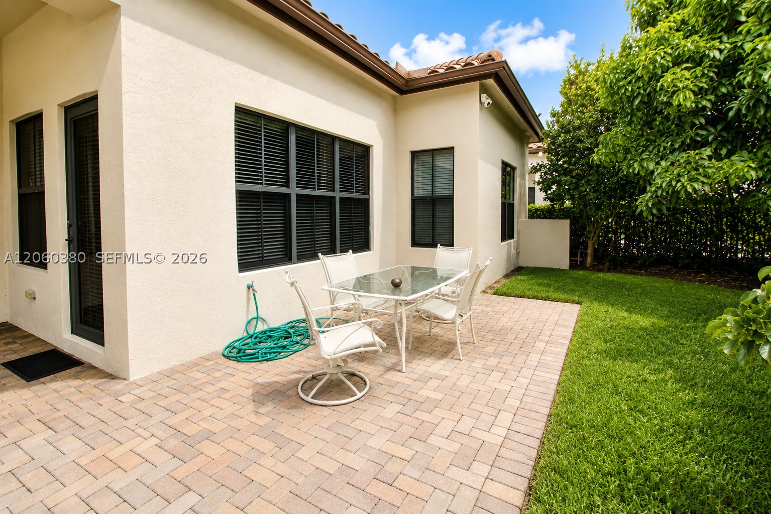 8514 NW 37th Ct, Cooper City FL 33024