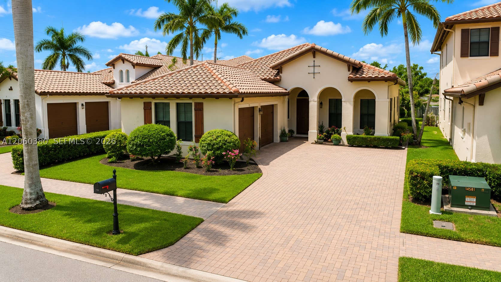 8514 NW 37th Ct, Cooper City FL 33024