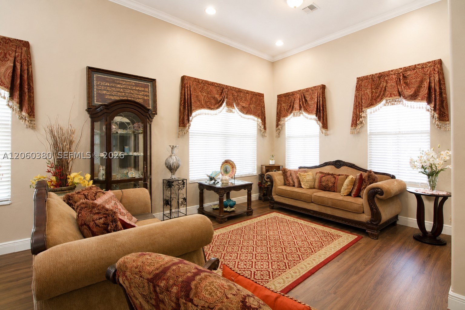 8514 NW 37th Ct, Cooper City FL 33024