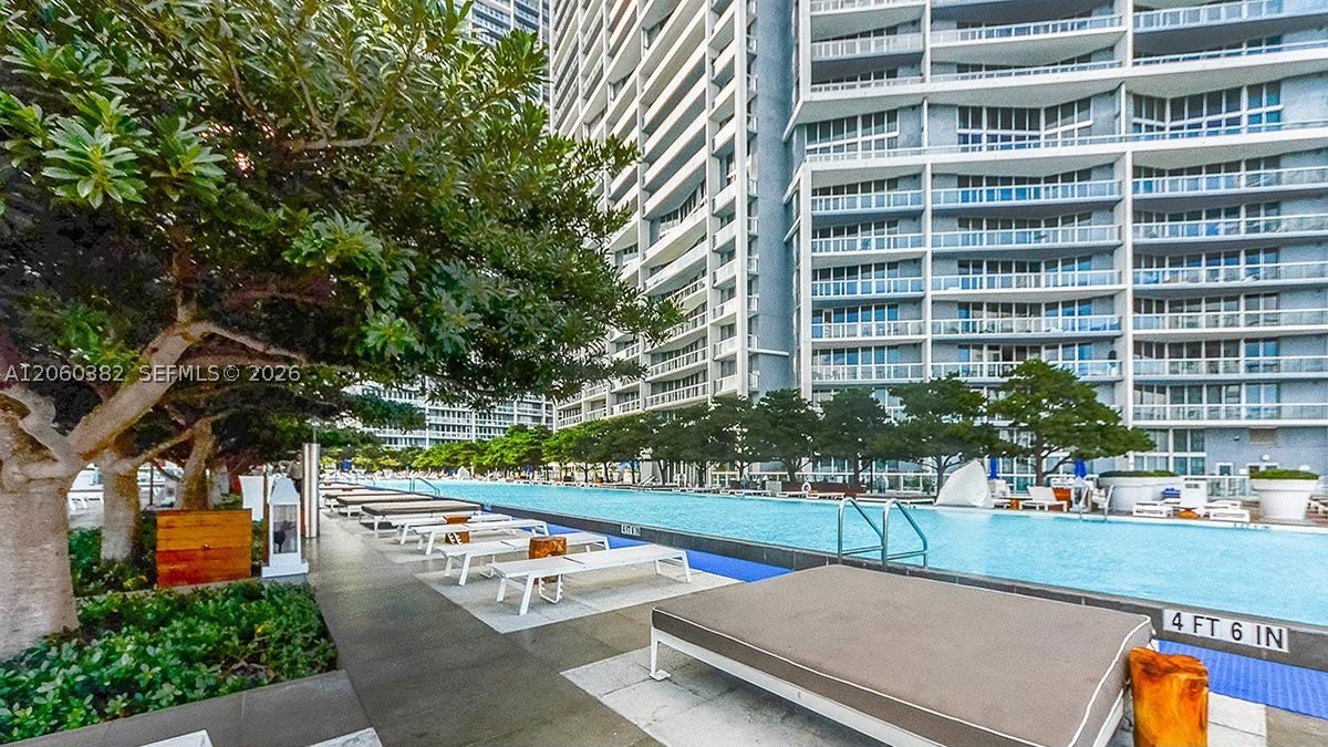485 Brickell Ave #2706, Miami FL 33131