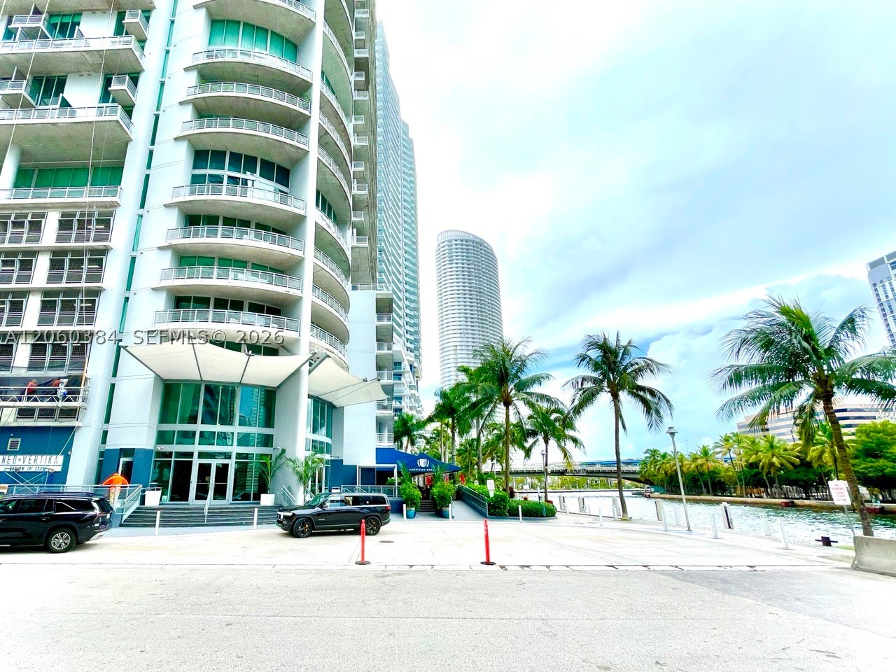 690 SW 1st Ct #1923, Miami FL 33130