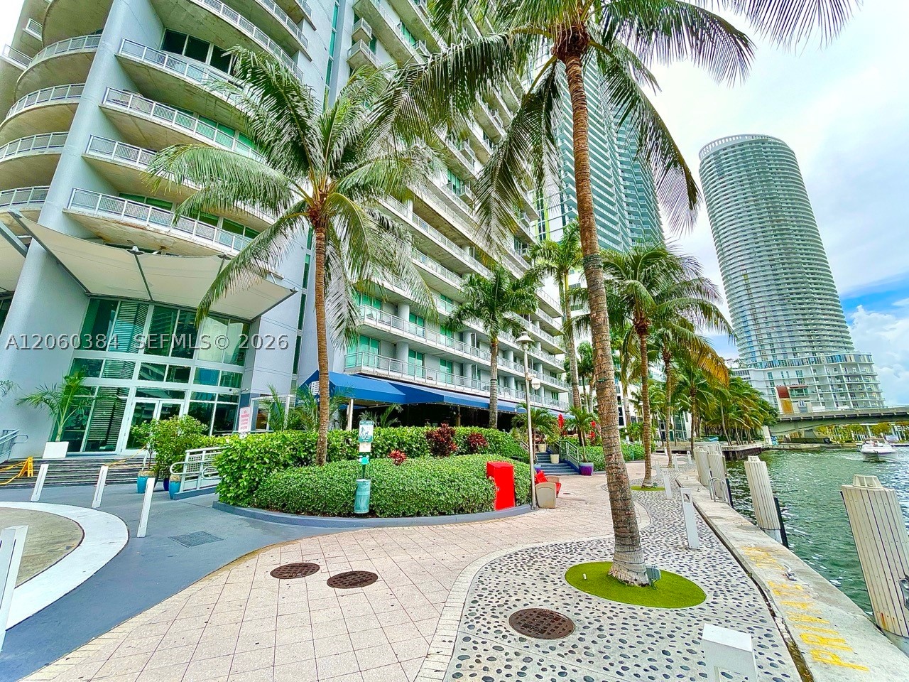 690 SW 1st Ct #1923, Miami FL 33130