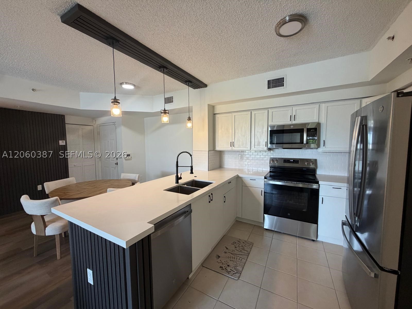 2160 E Preserve Way #206, Miramar FL 33025