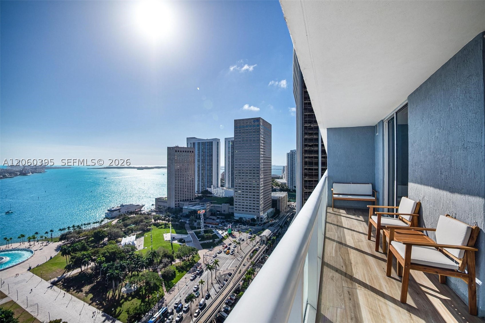 50 BISCAYNE BLVD #2706, Miami FL 33132