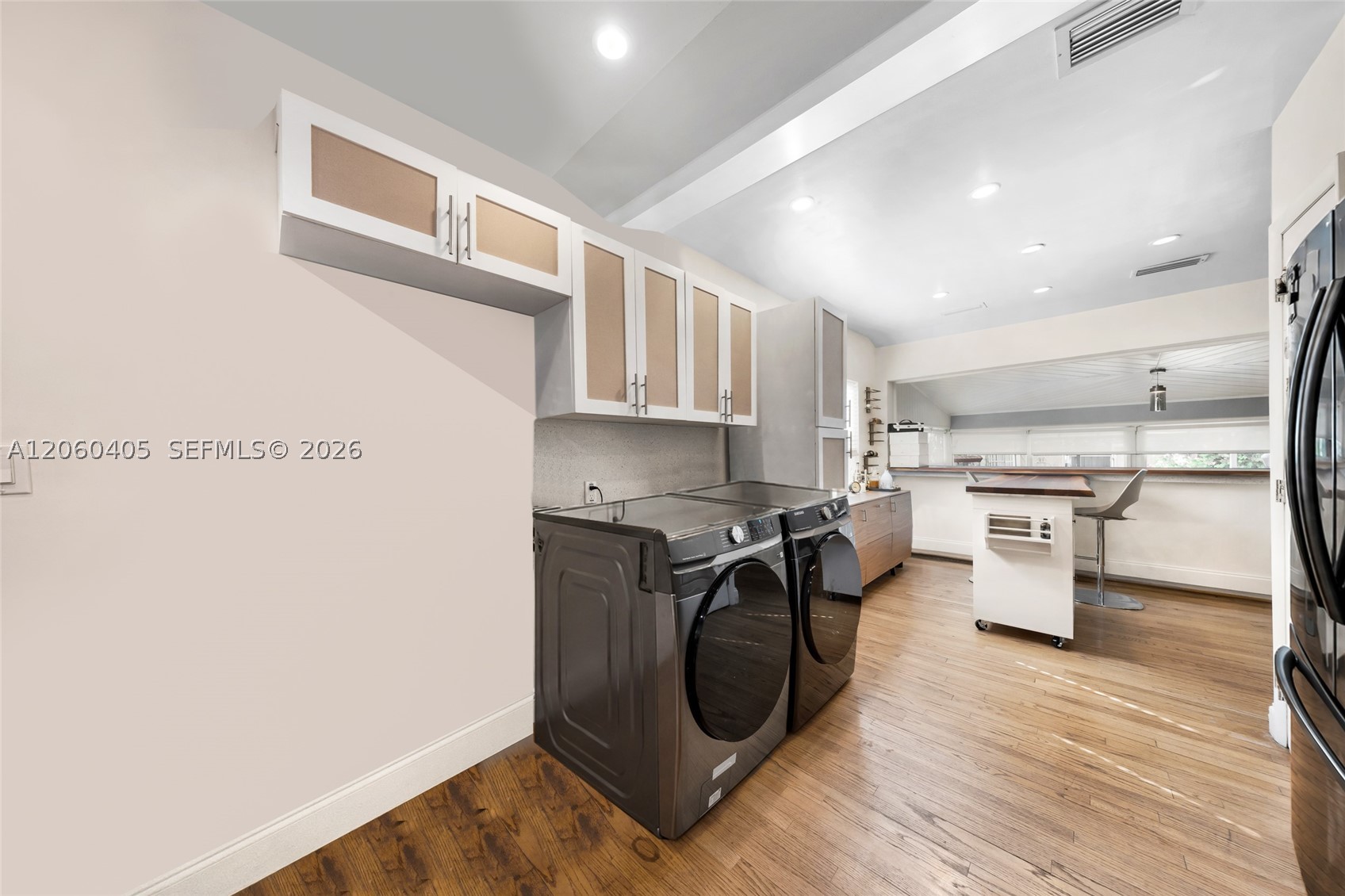 1324 Normandy Dr, Miami Beach FL 33141