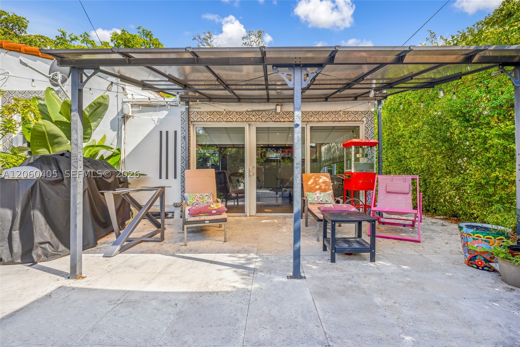 1324 Normandy Dr, Miami Beach FL 33141
