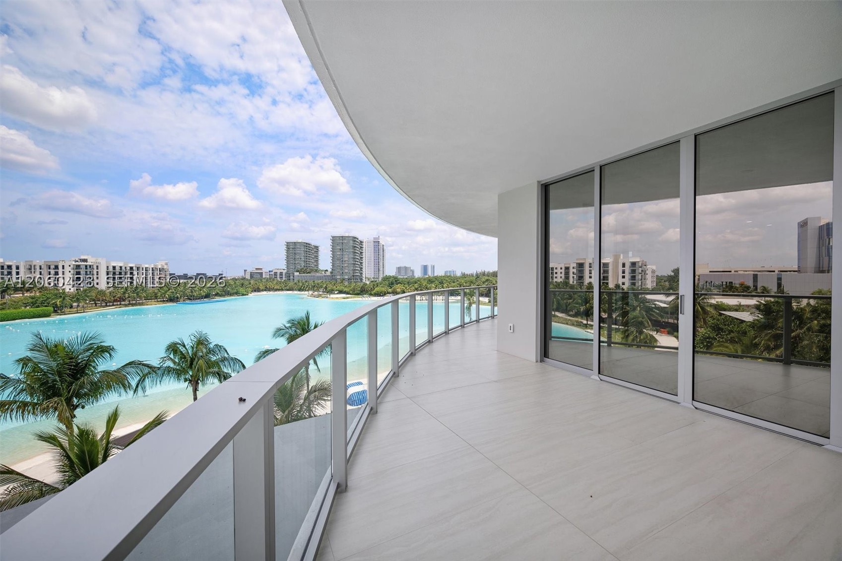 2411 Laguna Circle #306, Miami FL 33181