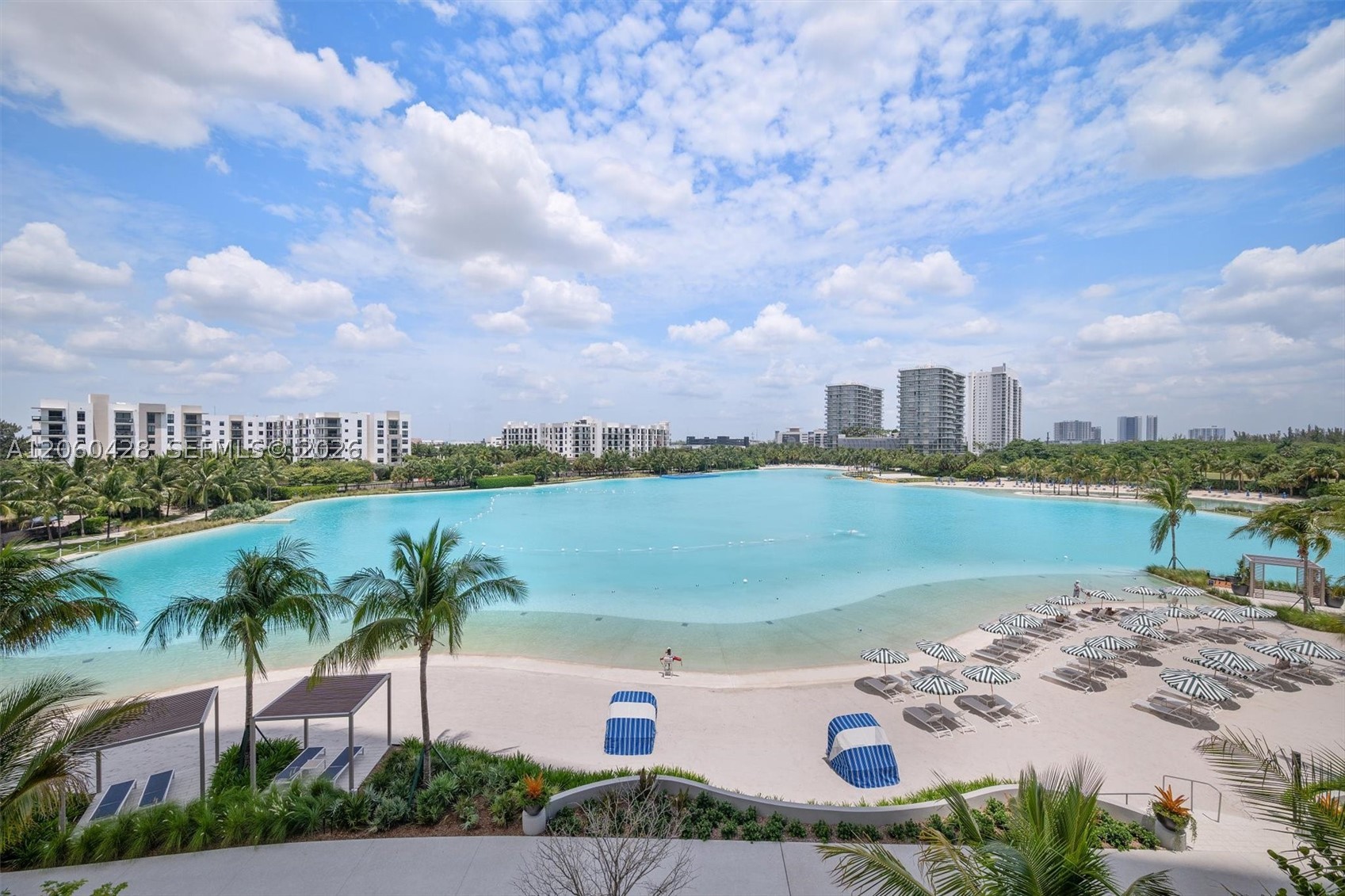 2411 Laguna Circle #306, Miami FL 33181