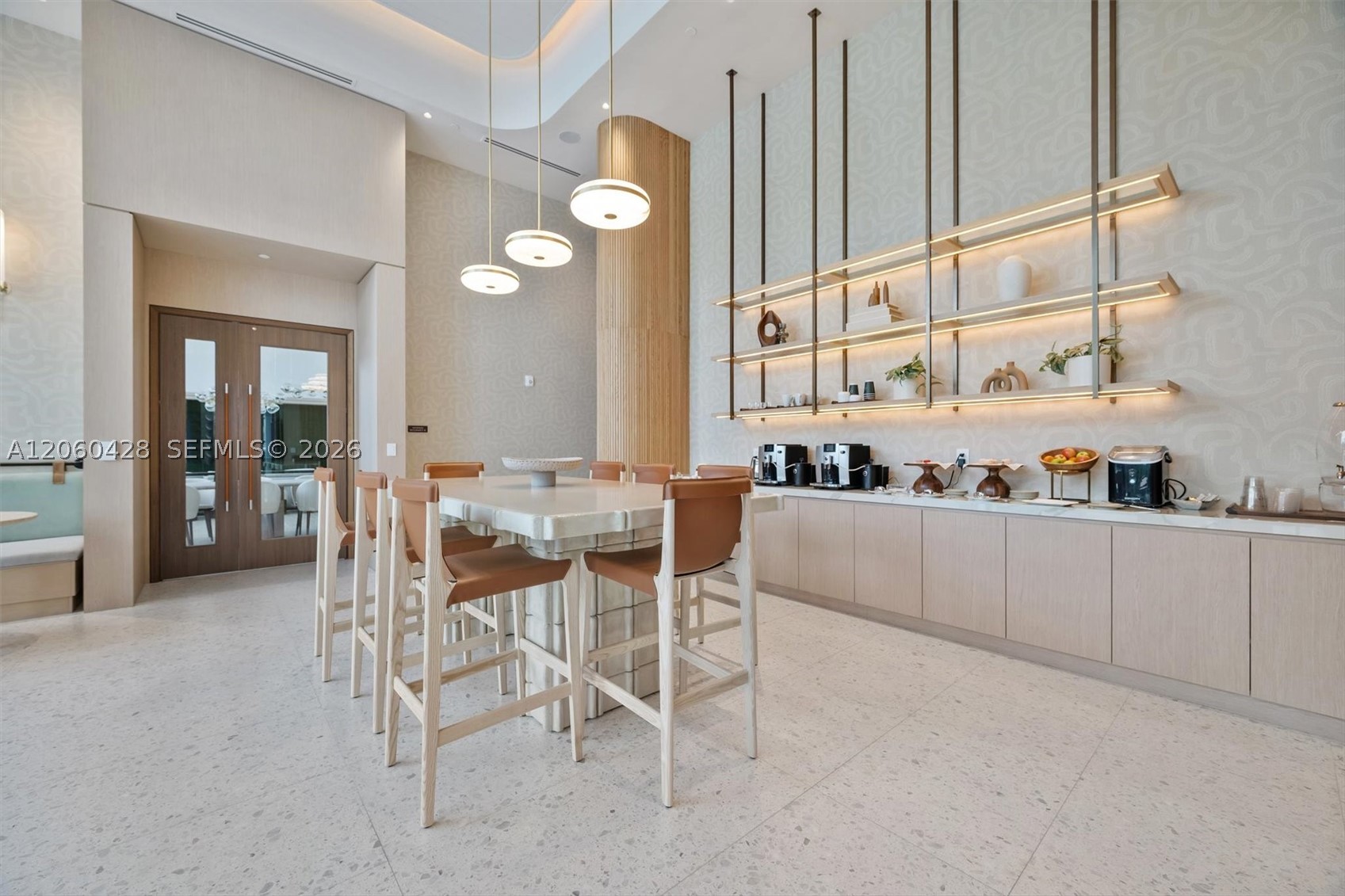 2411 Laguna Circle #306, Miami FL 33181