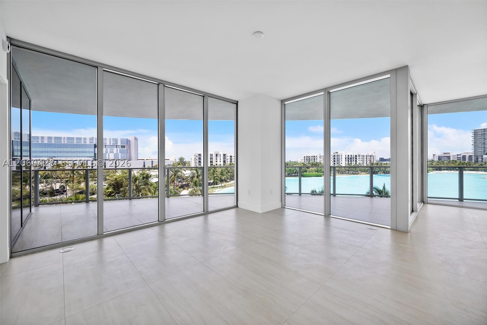 2411 Laguna Circle #306, Miami FL 33181