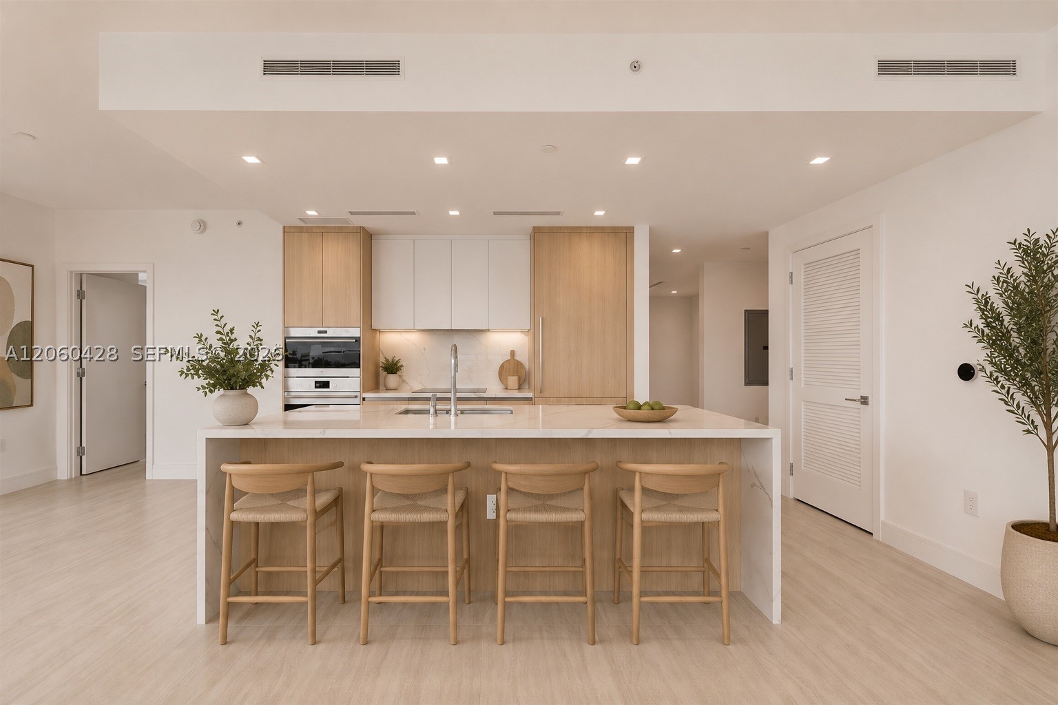2411 Laguna Circle #306, Miami FL 33181