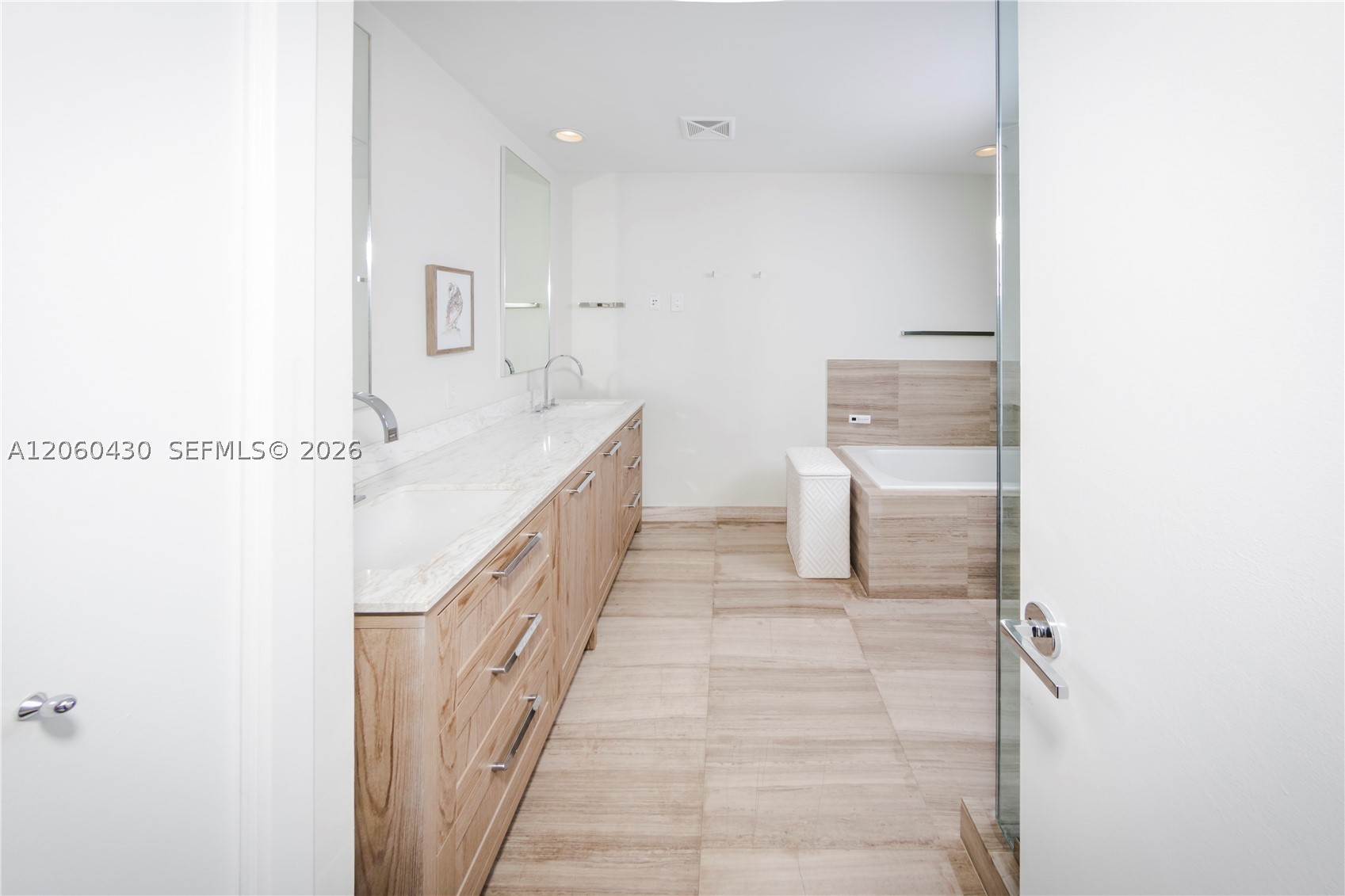 350 Ocean Dr #604N, Key Biscayne FL 33149