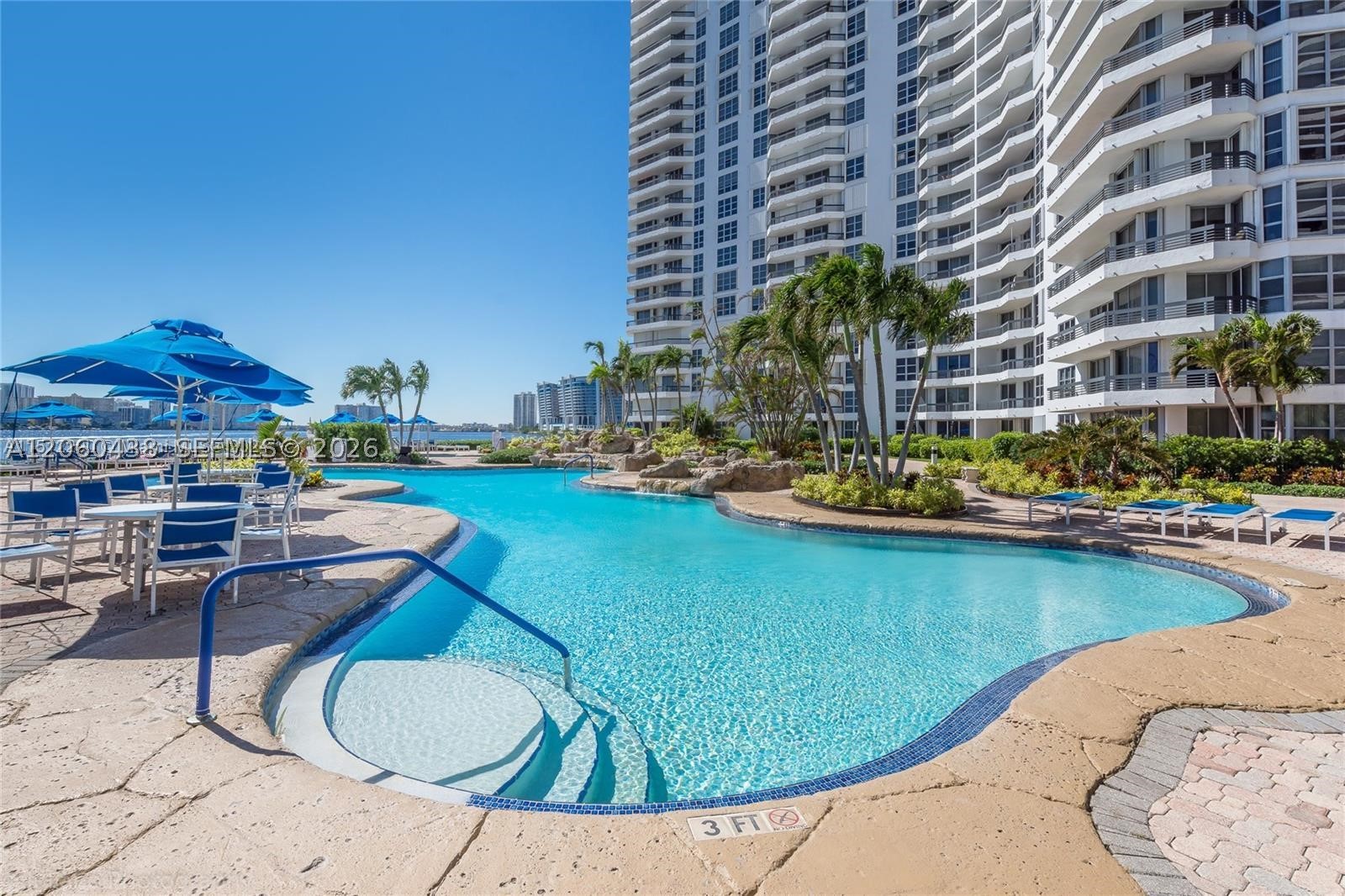 19101 NE 36th Ct #1811, Aventura FL 33180