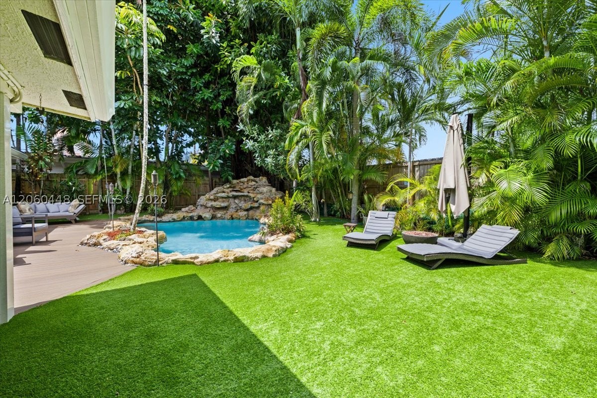 4344 S Douglas Rd, Miami FL 33133