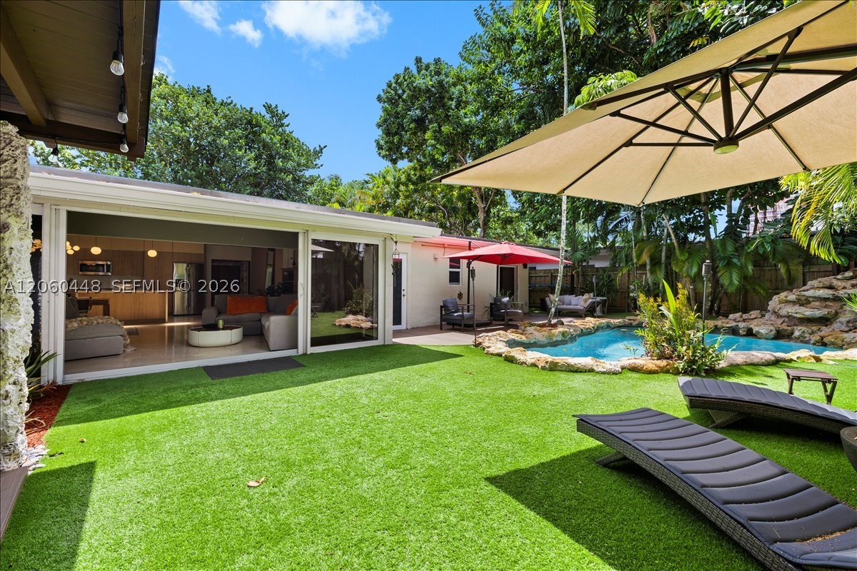 4344 S Douglas Rd, Miami FL 33133