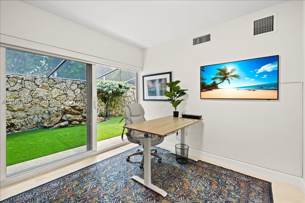 4344 S Douglas Rd, Miami FL 33133
