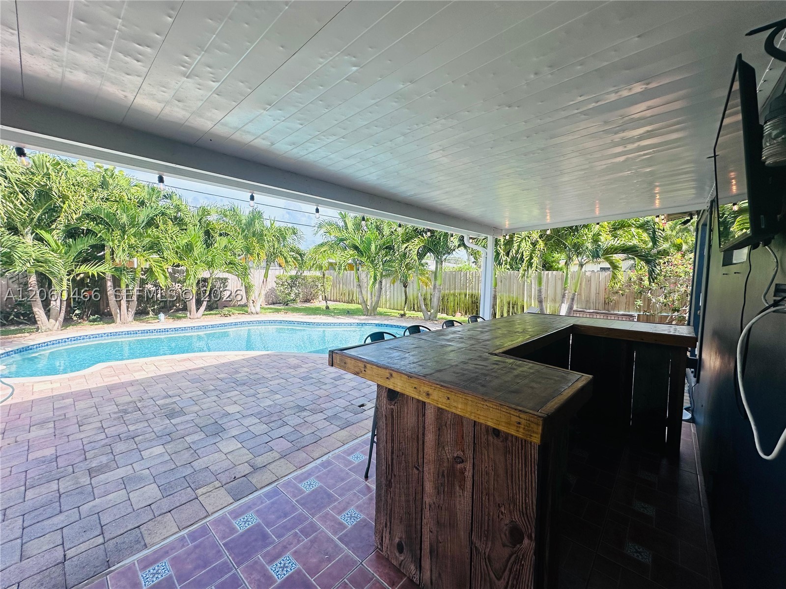 1020 S 14th Ct #1, Lantana FL 33462