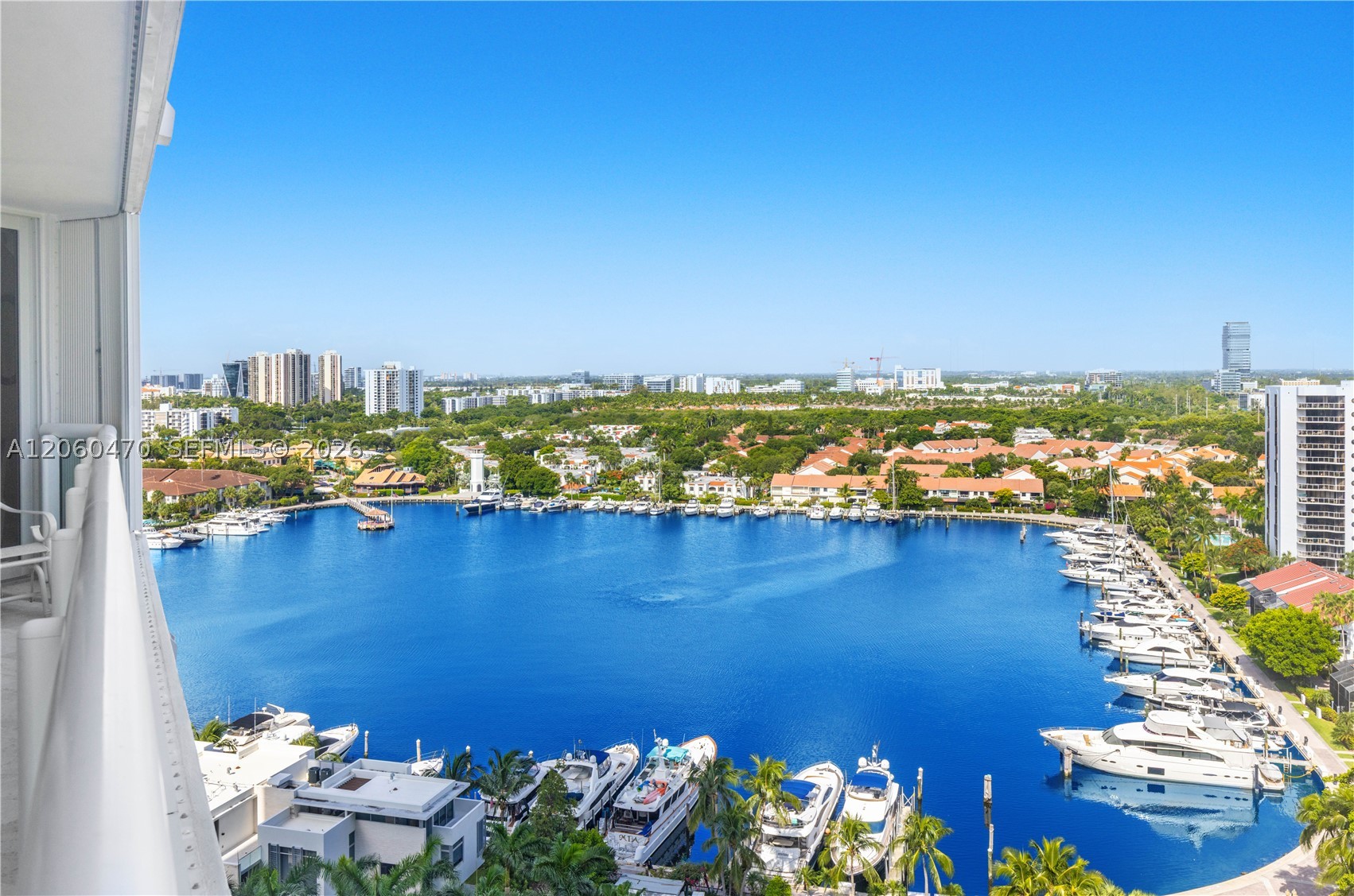 21055 Yacht Club Dr #1804, Aventura FL 33180