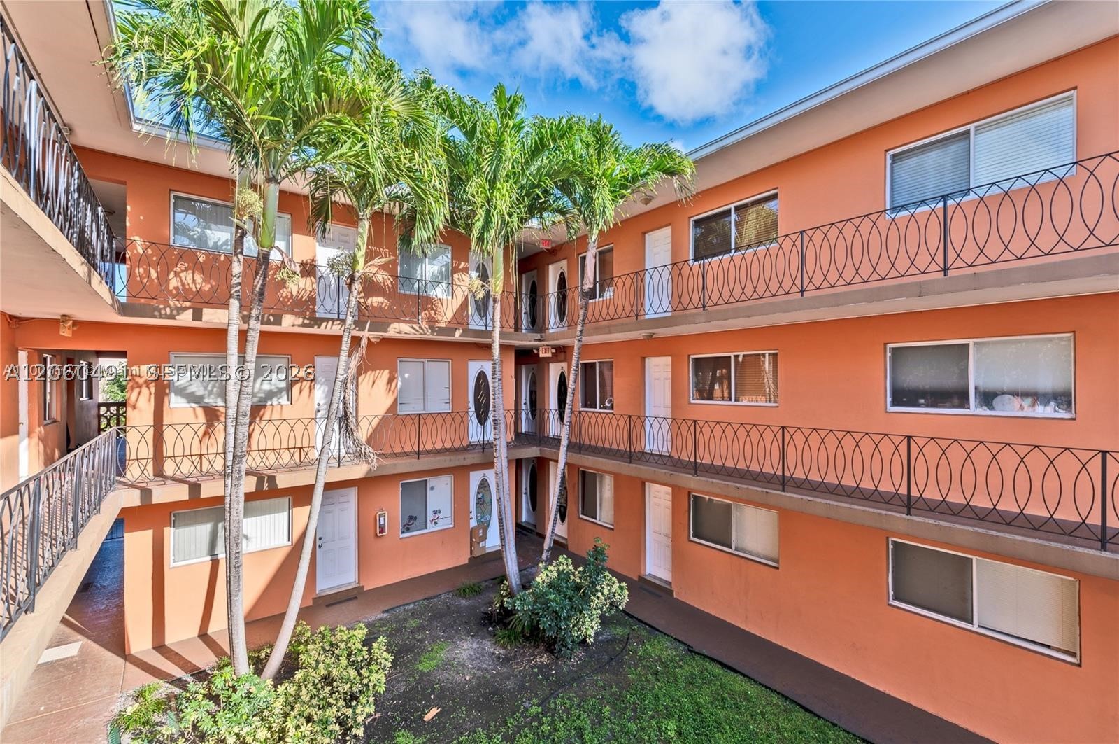 2330 NW 11th St #47, Miami FL 33125
