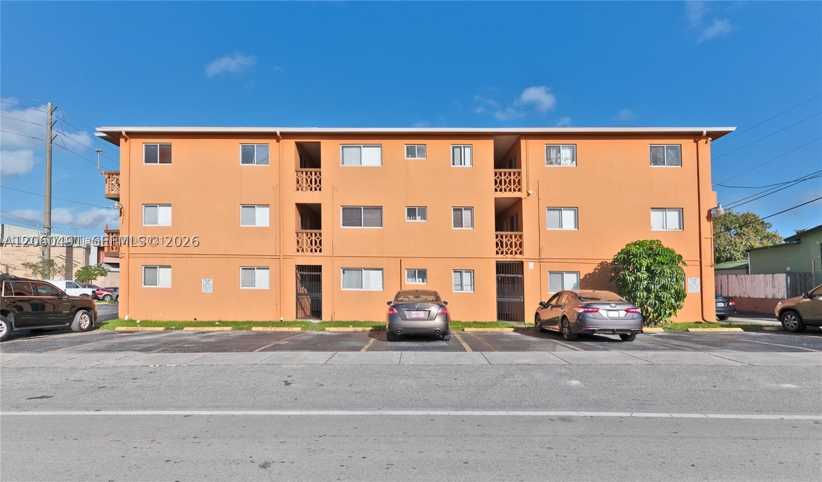 2330 NW 11th St #47, Miami FL 33125