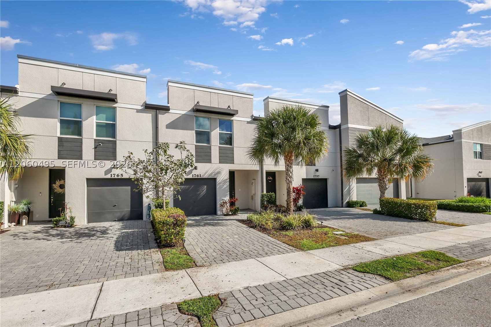 1761 Lindley St, West Palm Beach FL 33407