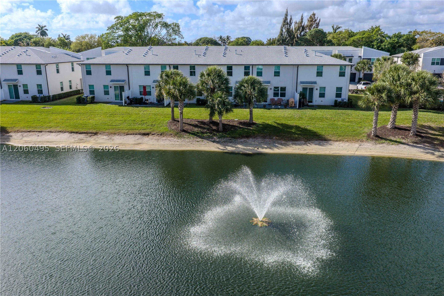1761 Lindley St, West Palm Beach FL 33407