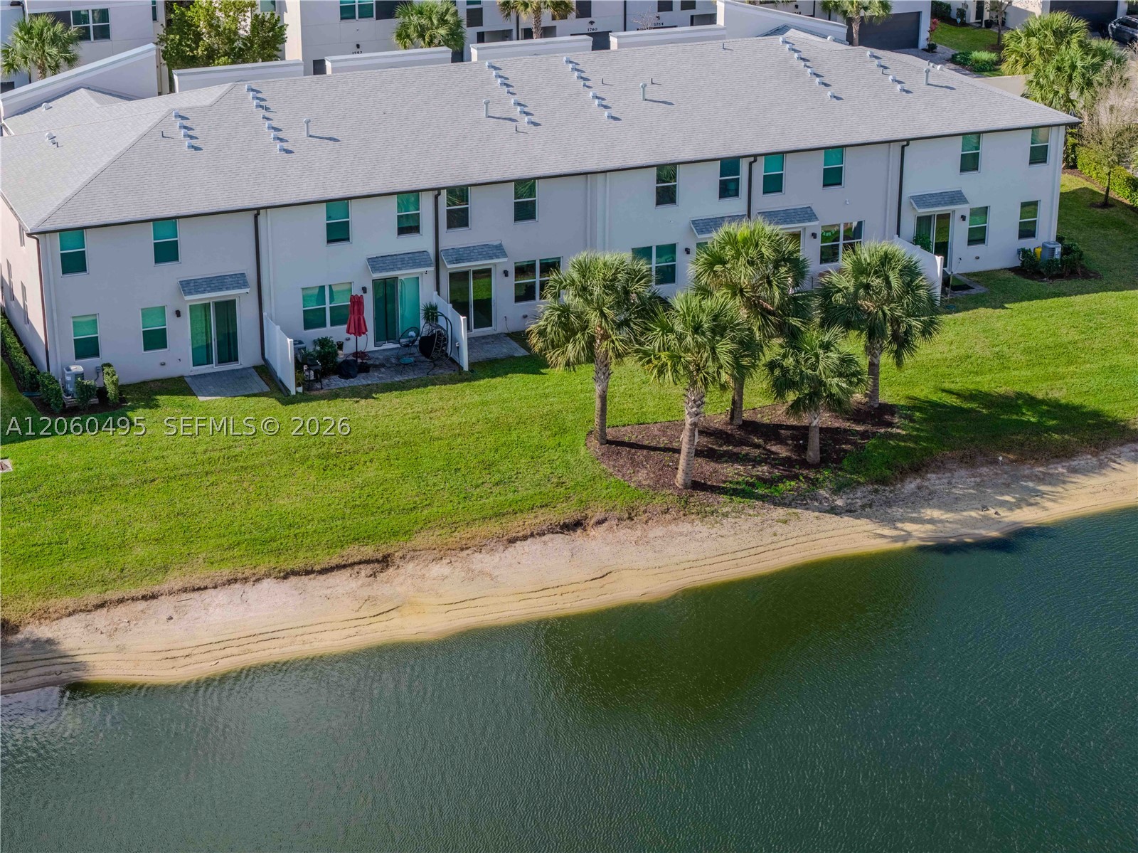1761 Lindley St, West Palm Beach FL 33407