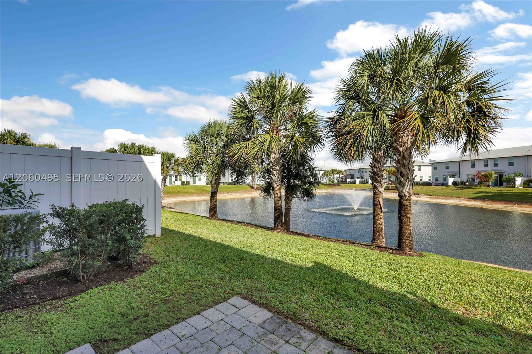 1761 Lindley St, West Palm Beach FL 33407