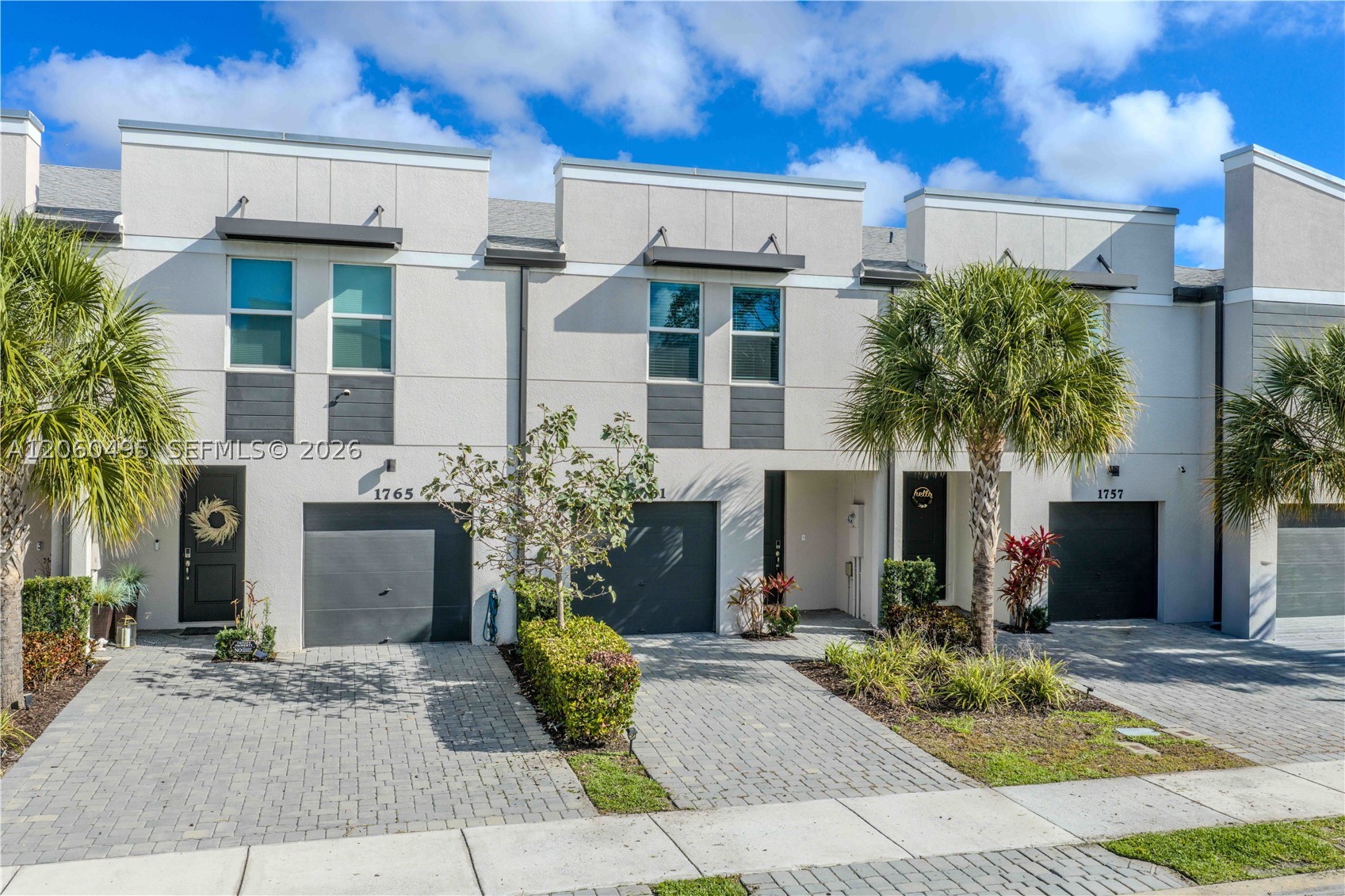 1761 Lindley St, West Palm Beach FL 33407