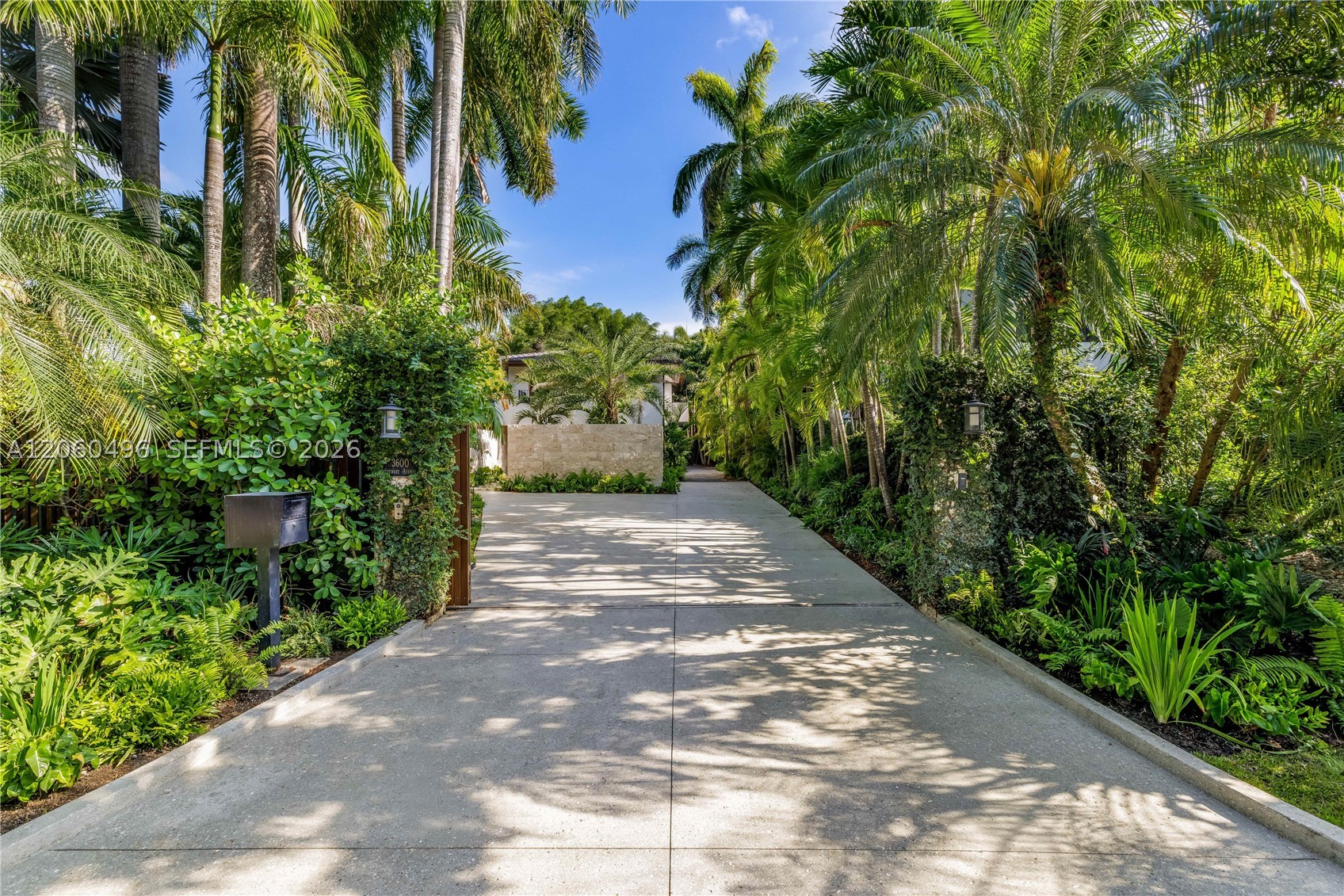3600 Stewart Ave, Miami FL 33133
