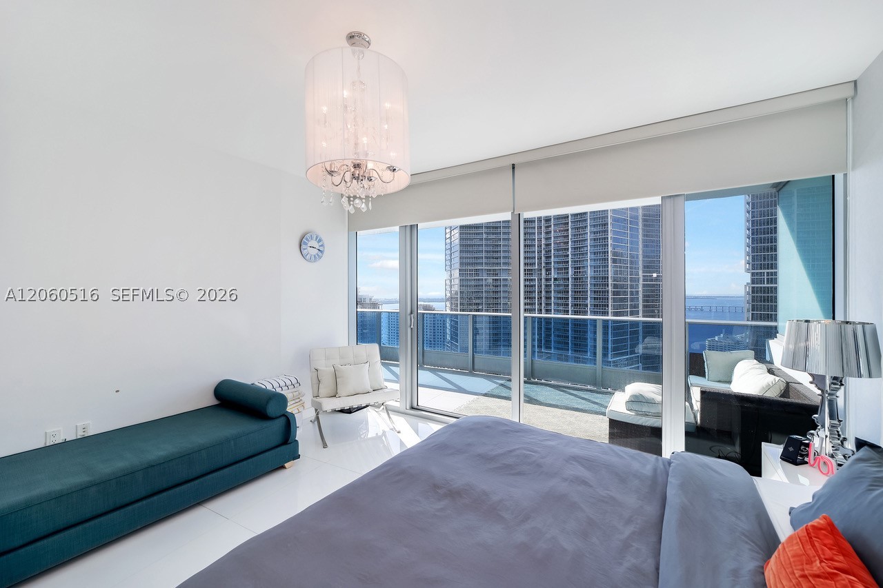 200 Biscayne Boulevard Way #4006, Miami FL 33131