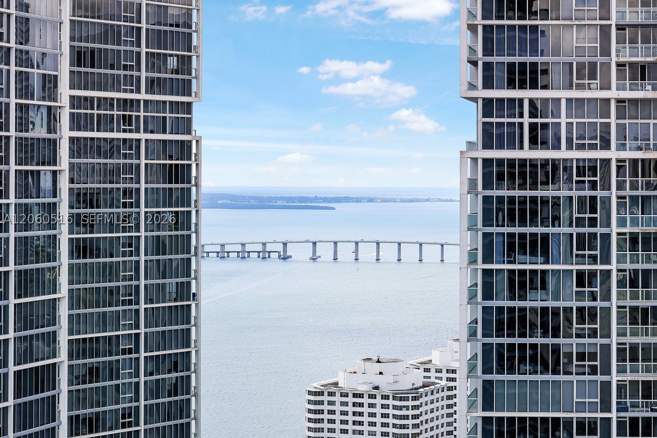 200 Biscayne Boulevard Way #4006, Miami FL 33131