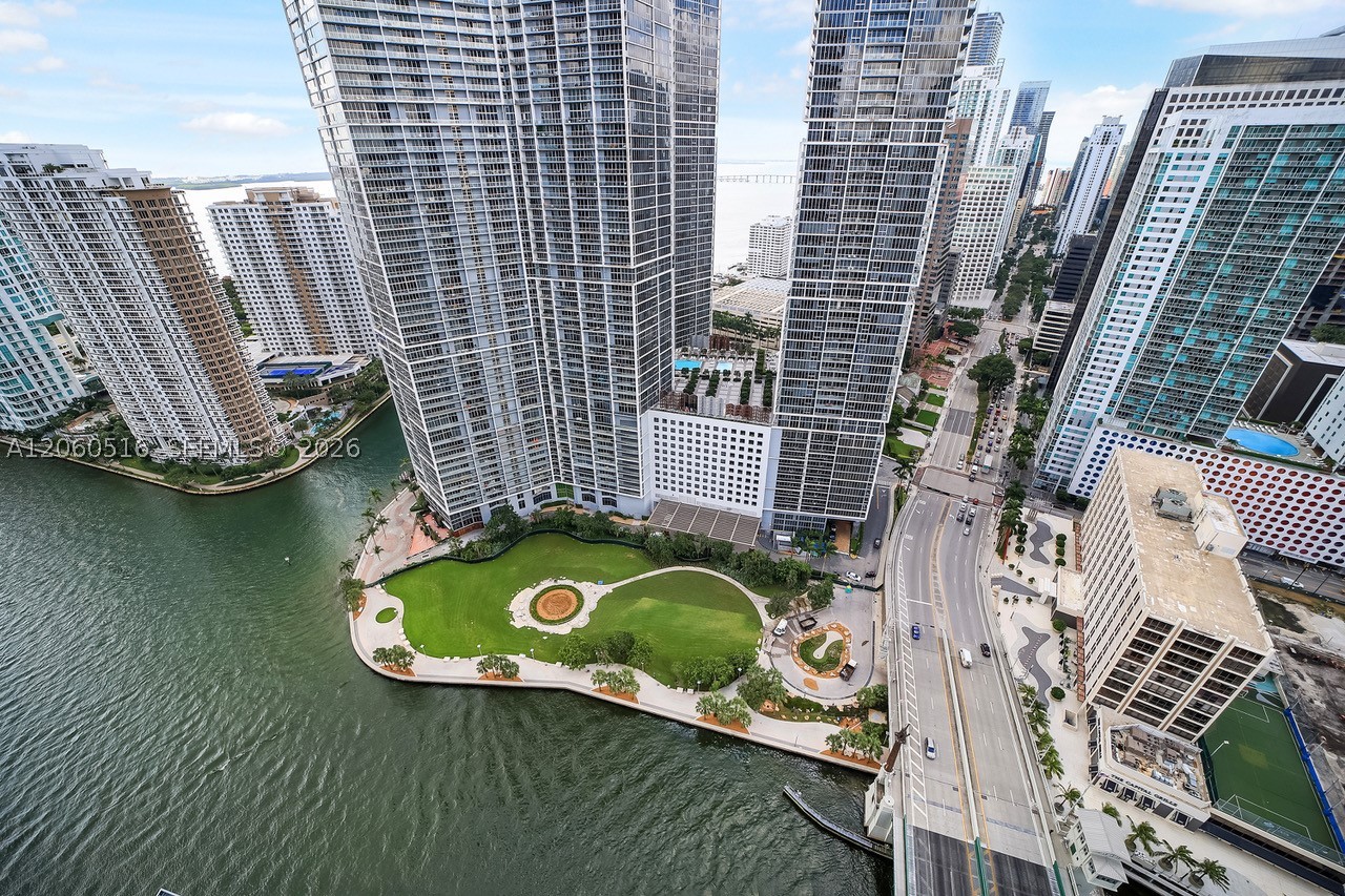 200 Biscayne Boulevard Way #4006, Miami FL 33131