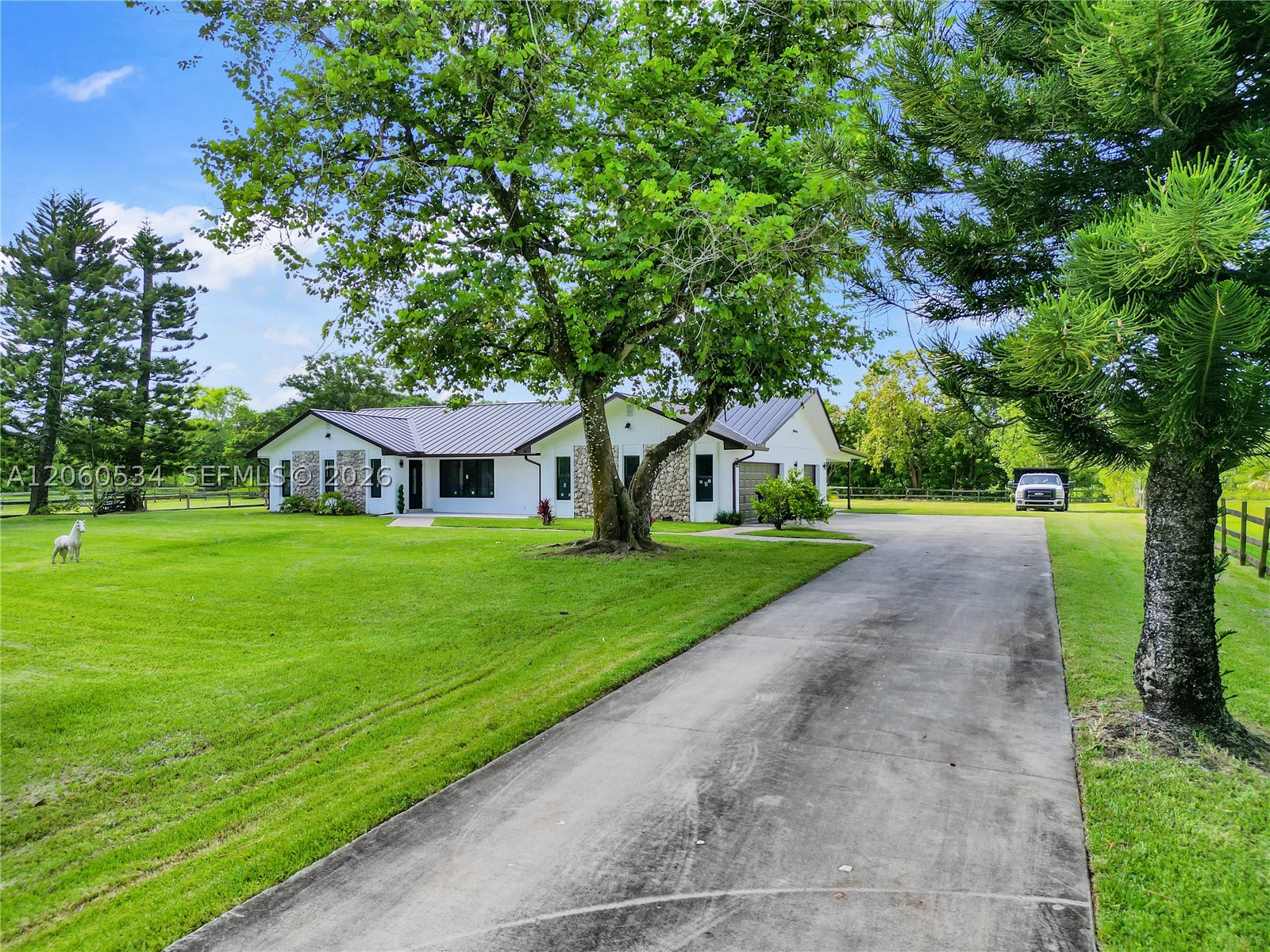 17680 SW 54th St #., Southwest Ranches FL 33331