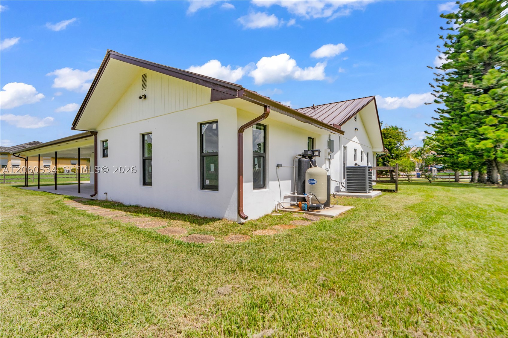17680 SW 54th St #., Southwest Ranches FL 33331