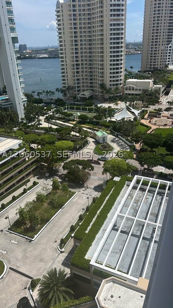 701 Brickell Key Blvd #1808, Miami FL 33131