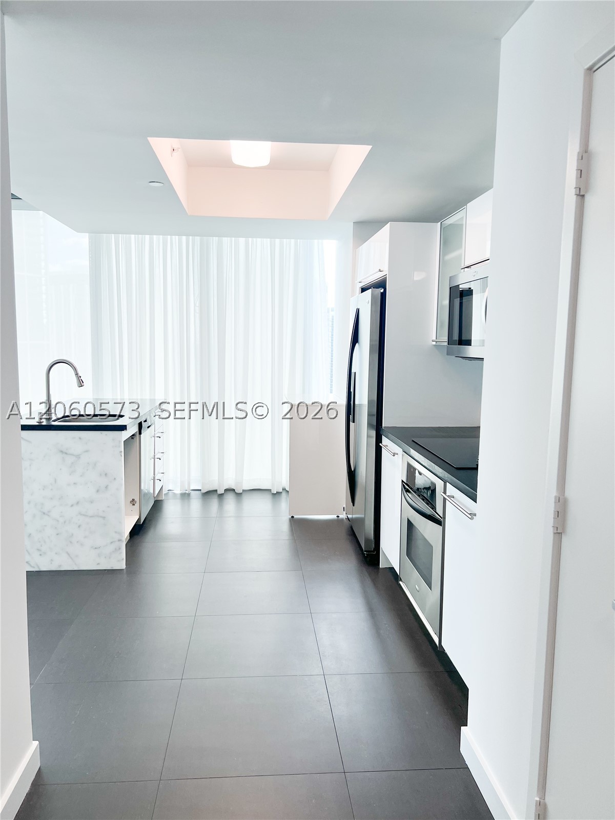 888 Biscayne Blvd #3701, Miami FL 33132