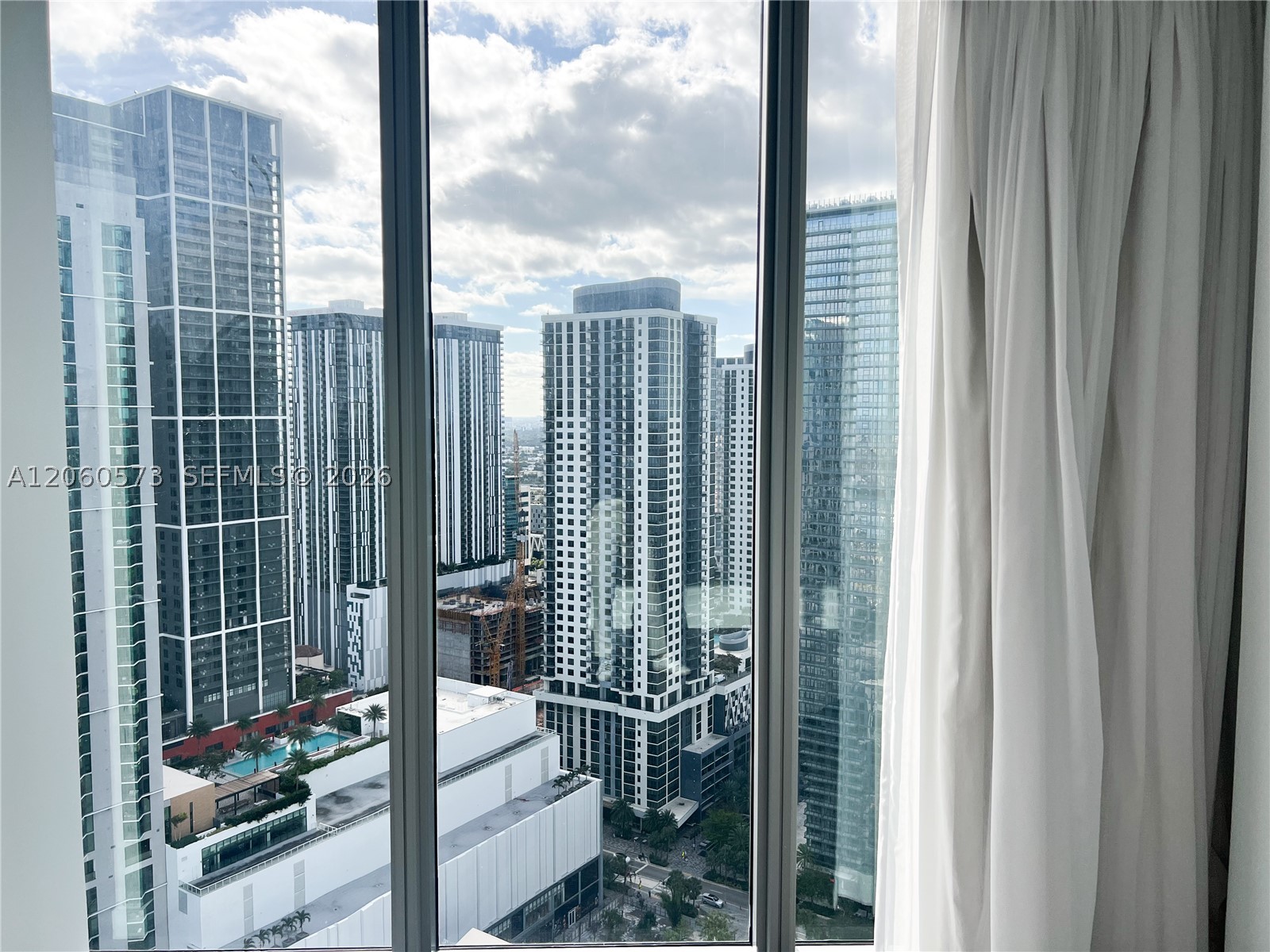 888 Biscayne Blvd #3701, Miami FL 33132