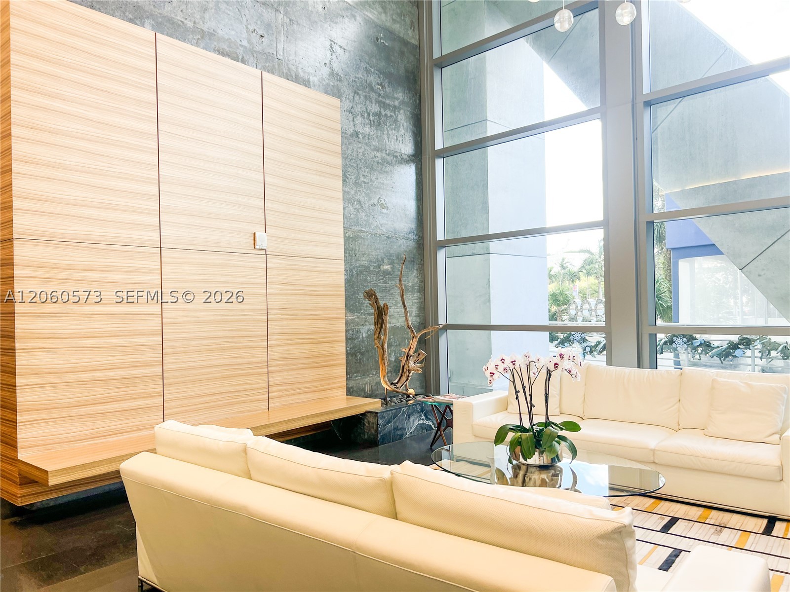 888 Biscayne Blvd #3701, Miami FL 33132