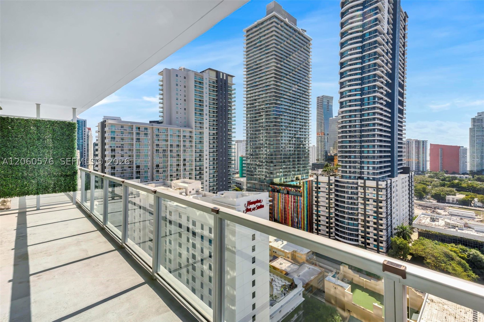 79 SW 12th St #2302-S, Miami FL 33130