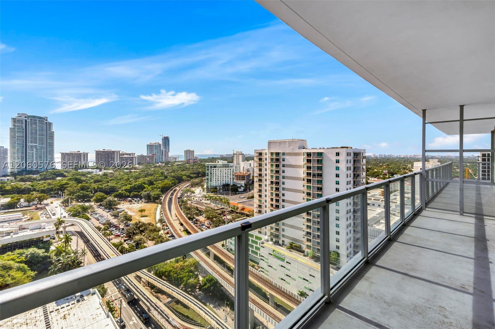 79 SW 12th St #2302-S, Miami FL 33130