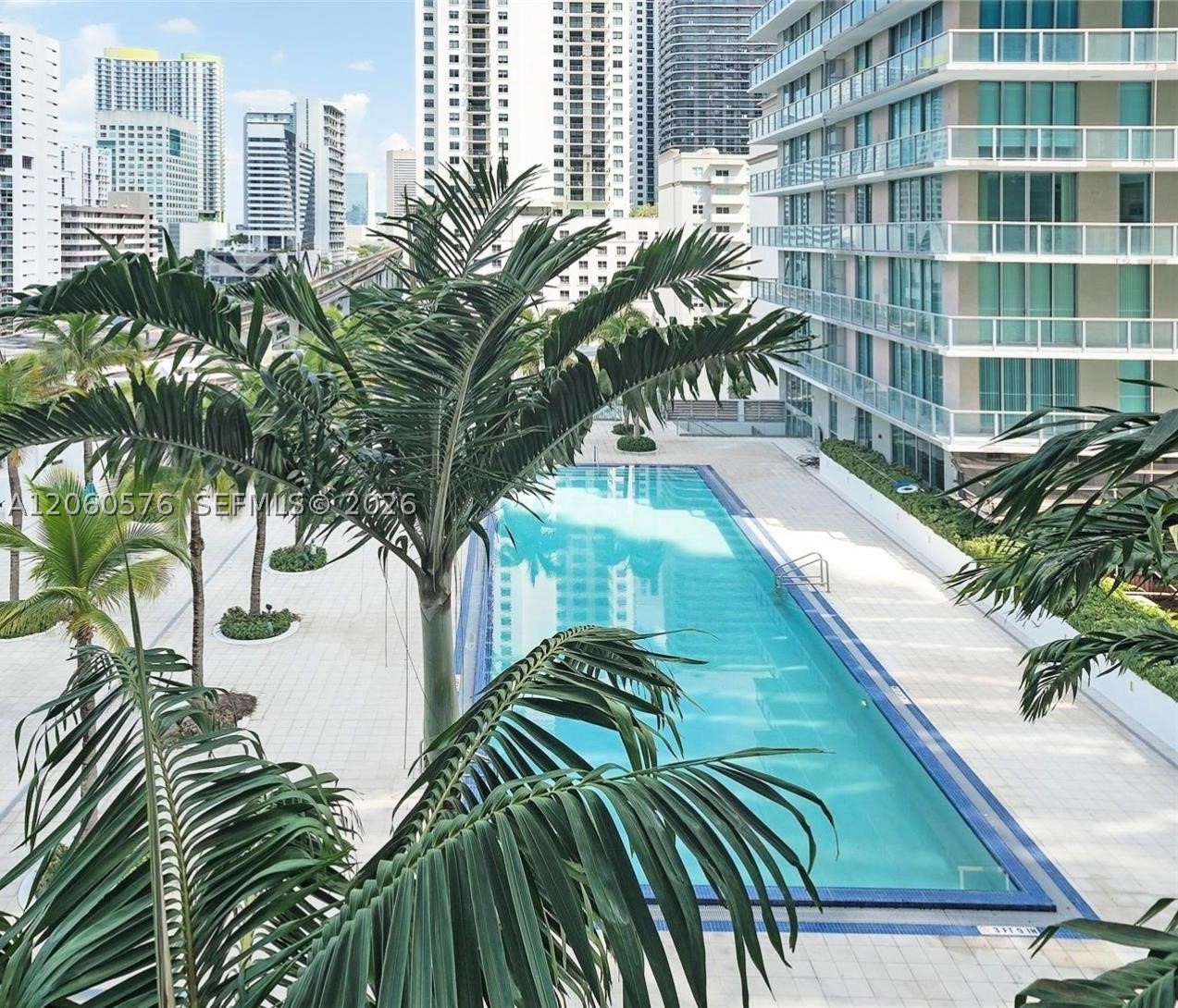 79 SW 12th St #2302-S, Miami FL 33130