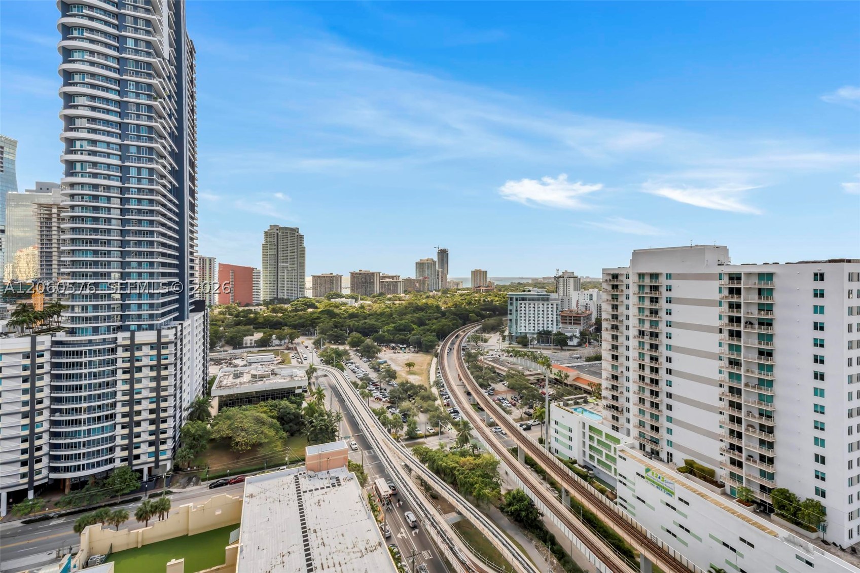 79 SW 12th St #2302-S, Miami FL 33130