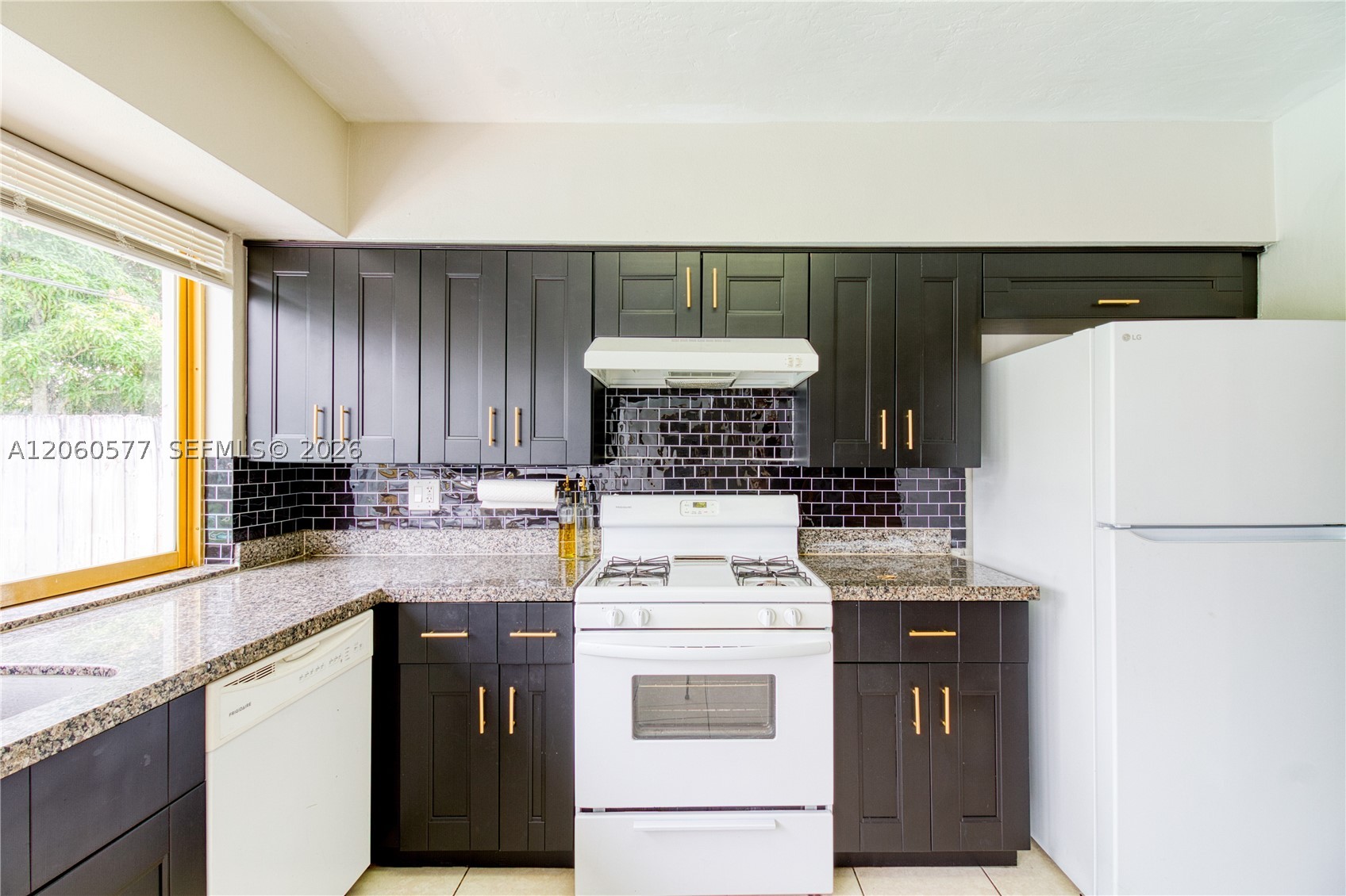 6620 NW 21st Ct, Sunrise FL 33313