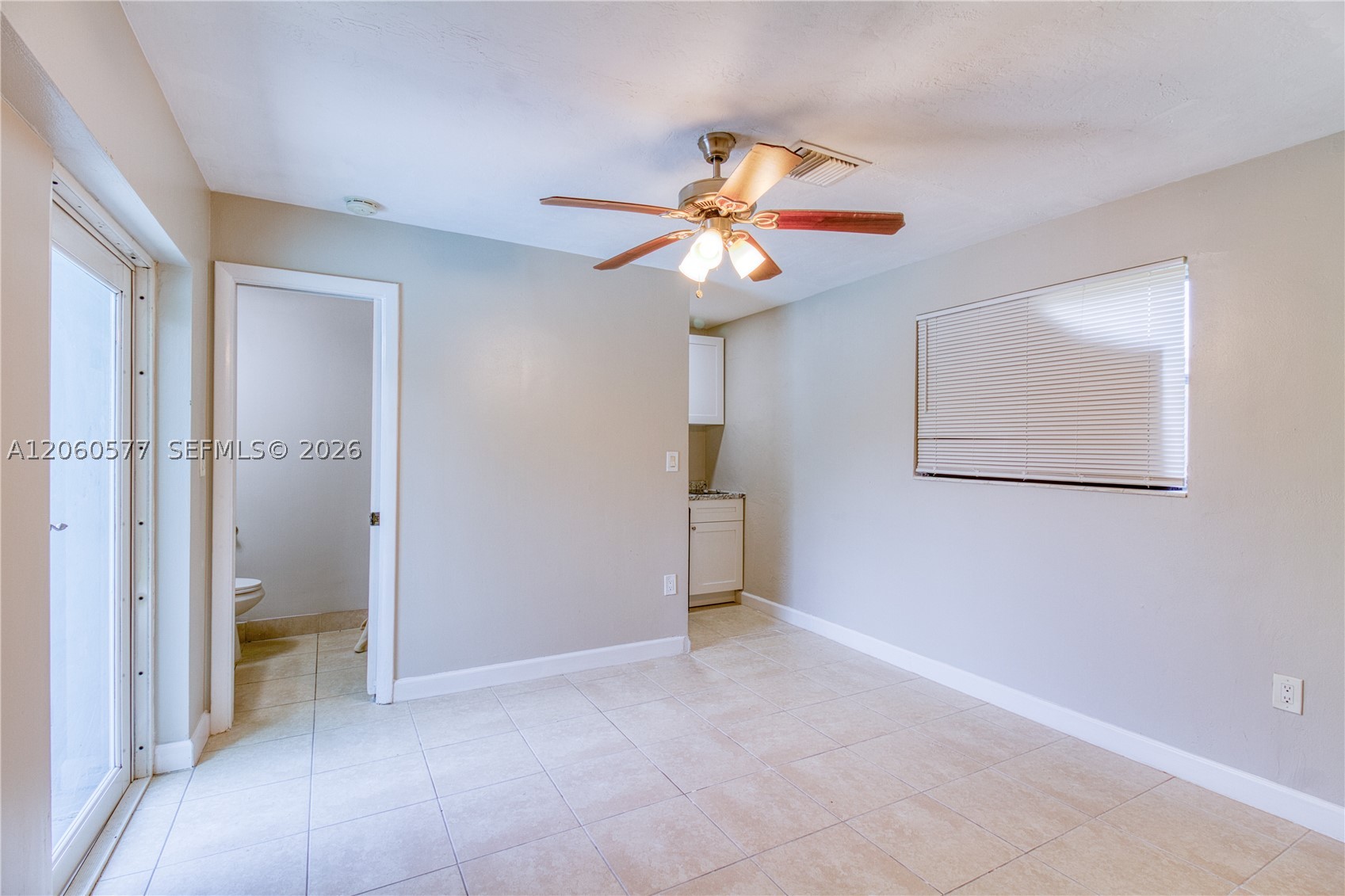 6620 NW 21st Ct, Sunrise FL 33313