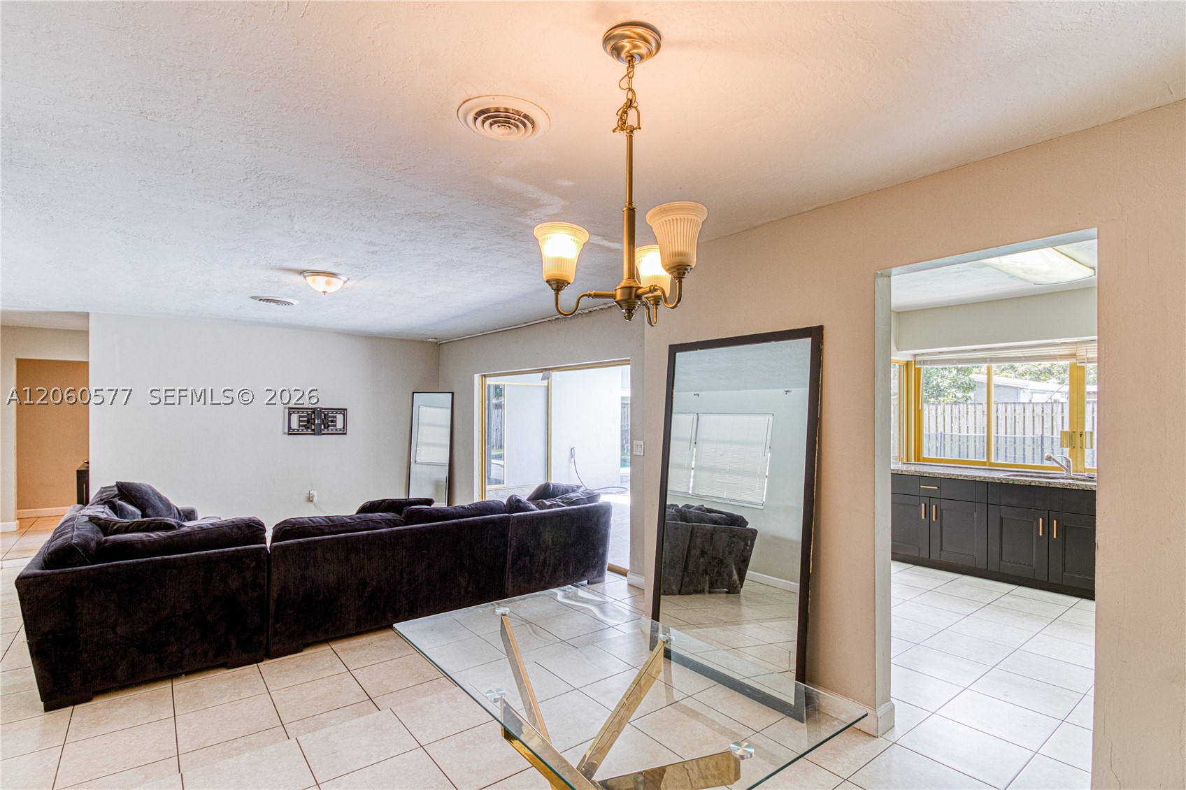 6620 NW 21st Ct, Sunrise FL 33313