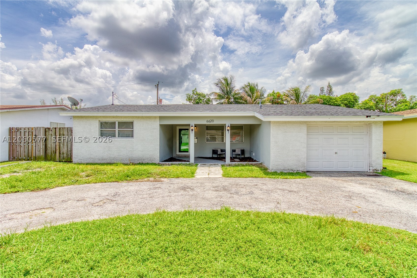6620 NW 21st Ct, Sunrise FL 33313
